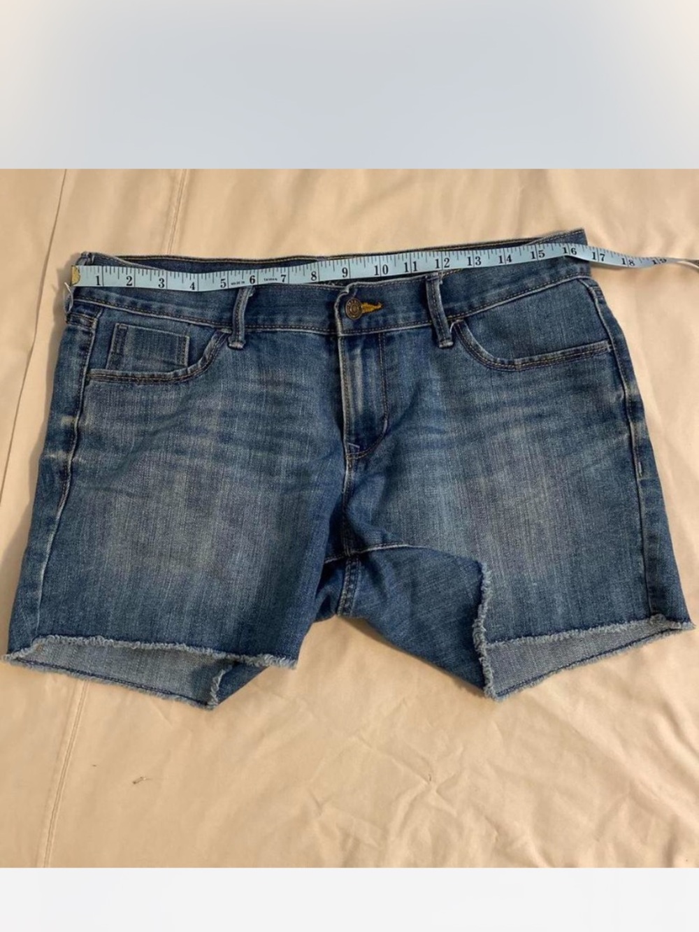 Old Navy Distressed Dark Blue Denim Cutoff Shorts Sz 8
